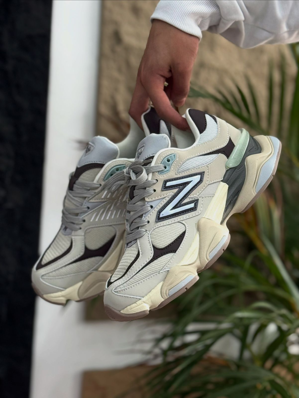 NEW BALANCE 9060 MOONROCK LINEN