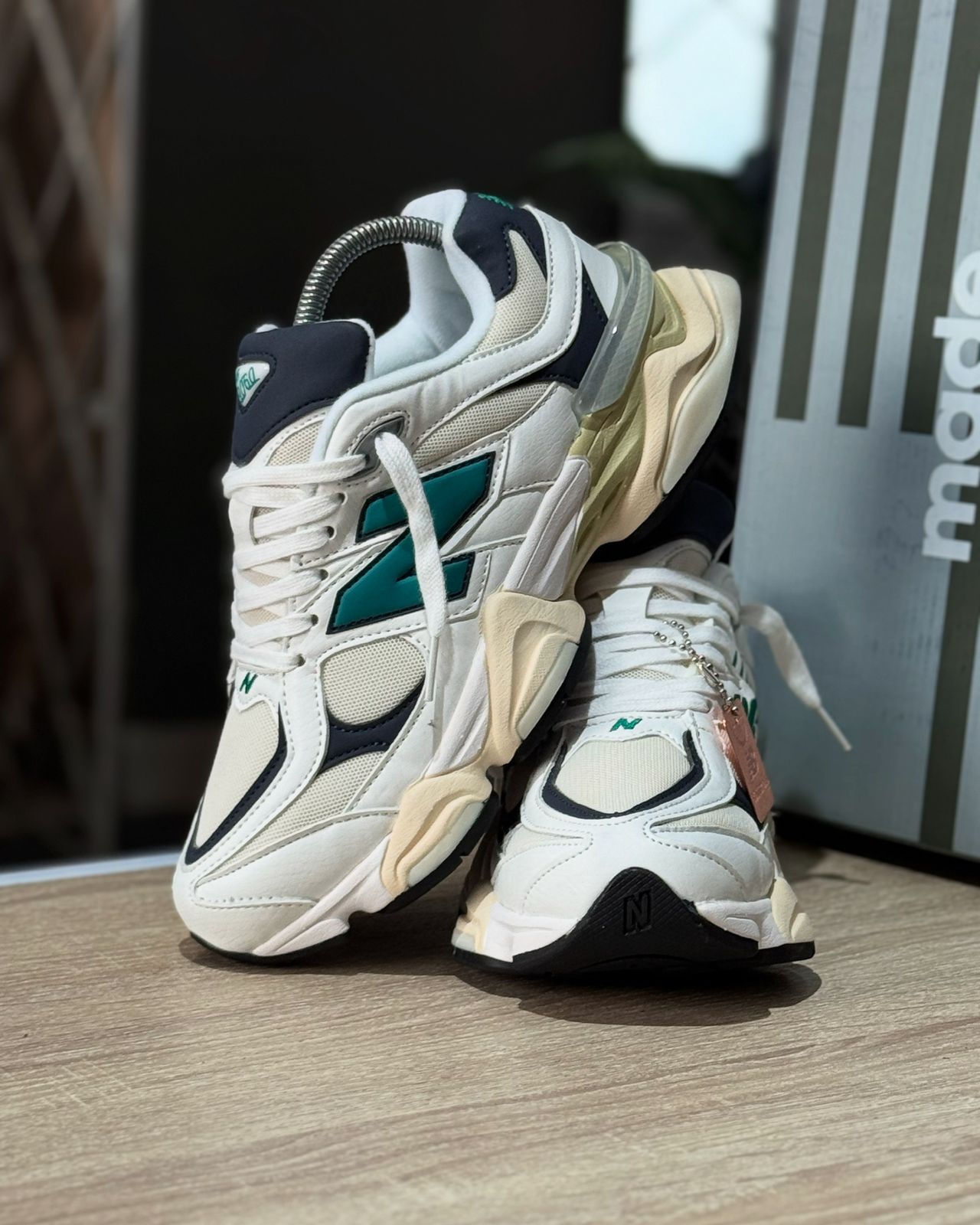 NEW BALANCE 9060 WHITE AND TEAL