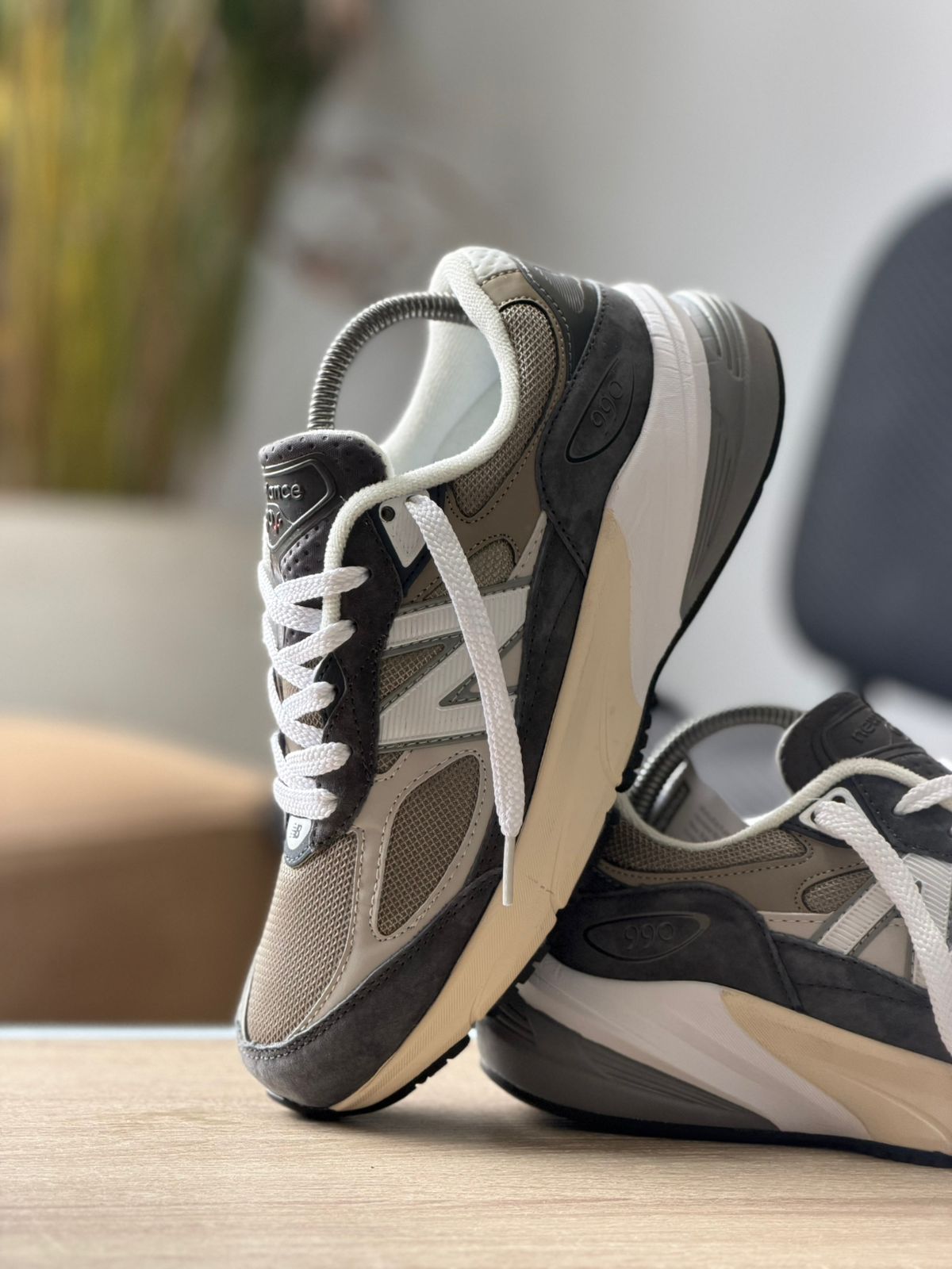 NEW BALANCE 990V6