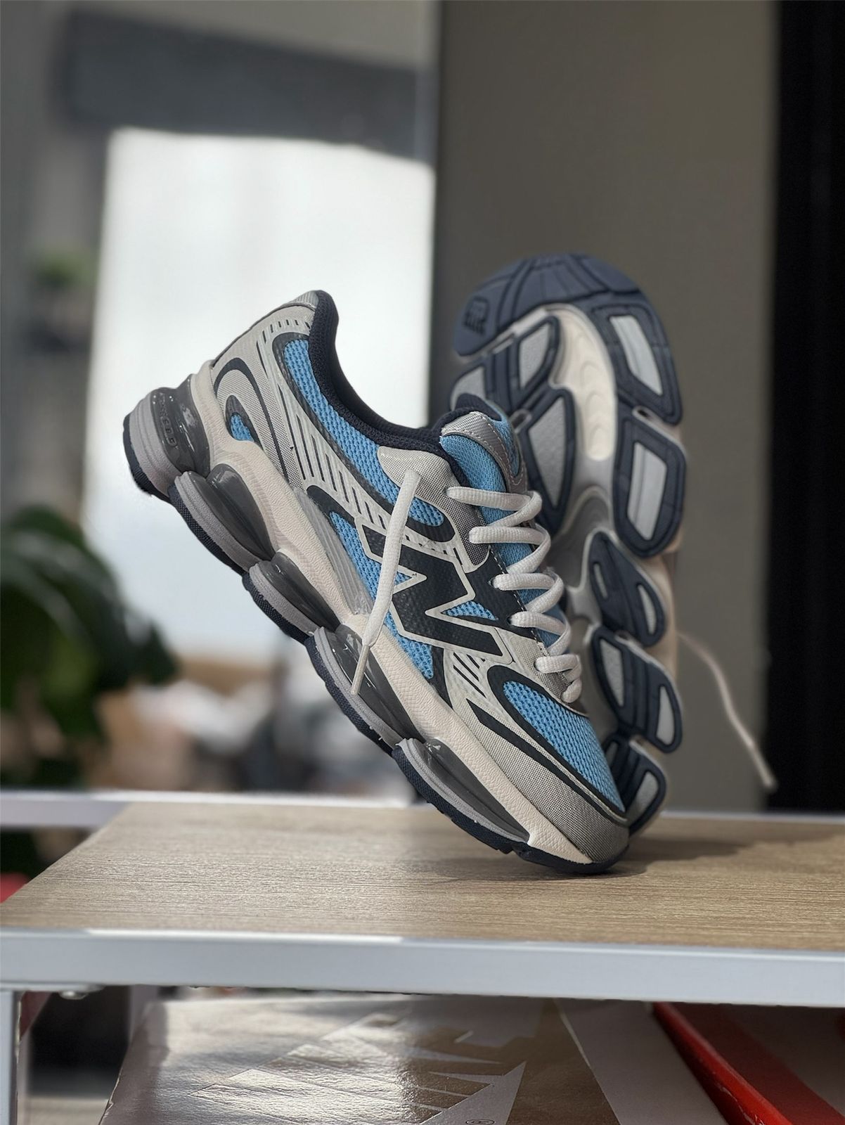 NEW BALANCE ABZORB 2000 GREY AND BLUE