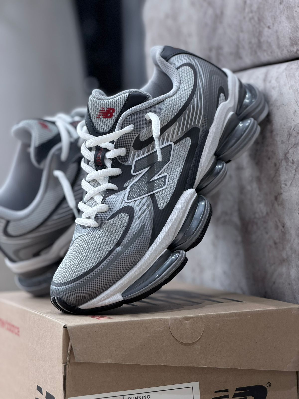 NEW BALANCE ABZORB 2000 GRIS PLATA