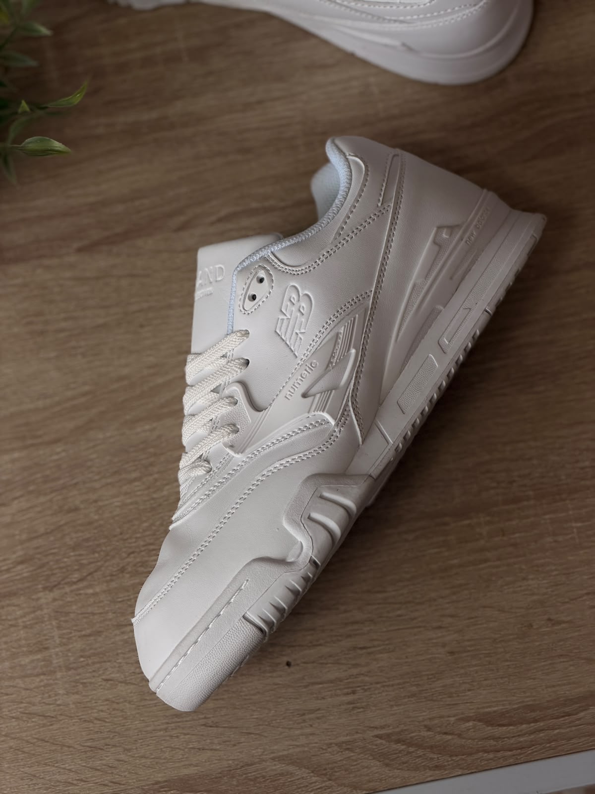 NEW BALANCE NUMERIC 770 BLANCA