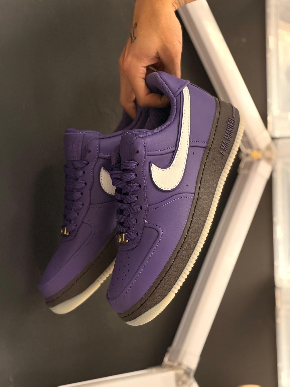NIKE AIR FORCE 1 LOW CANYON PURPLE