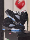 NIKE AIR JORDAN RETRO 5