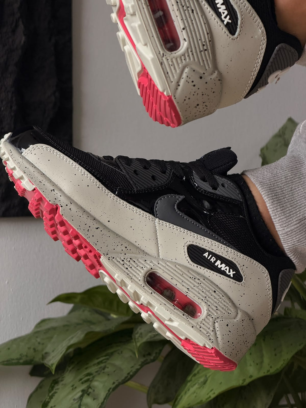 NIKE AIR MAX 90 NEGRO GRIS