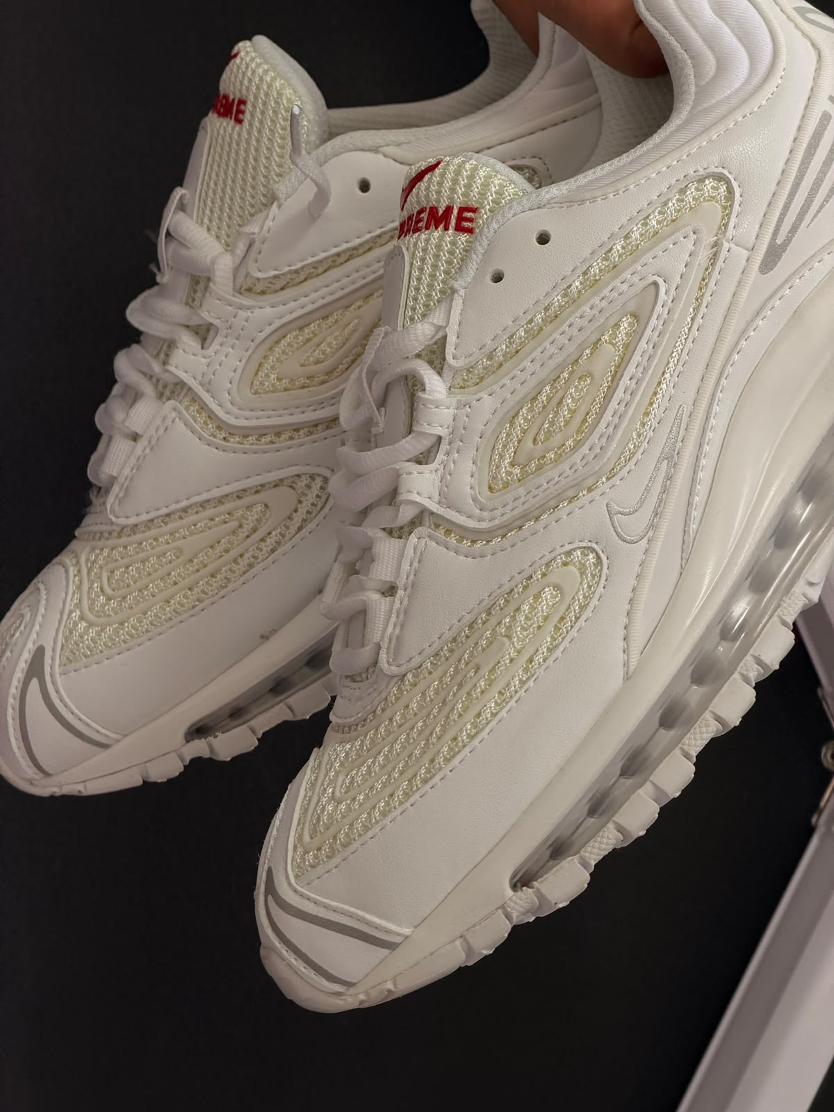 NIKE AIR MAX 98 SUPREME WHITE