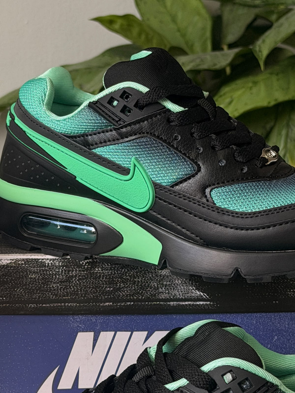 NIKE AIR MAX BW