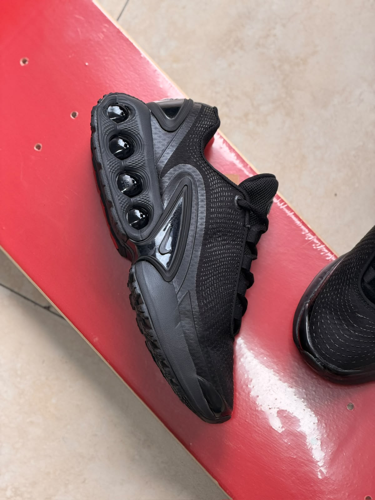 NIKE AIR MAX DN NEGRO