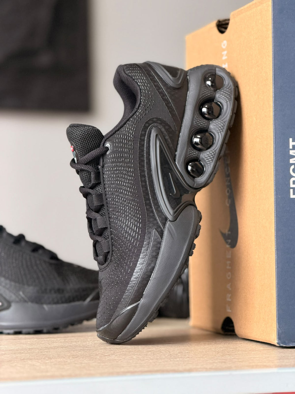NIKE AIR MAX DN NEGRO
