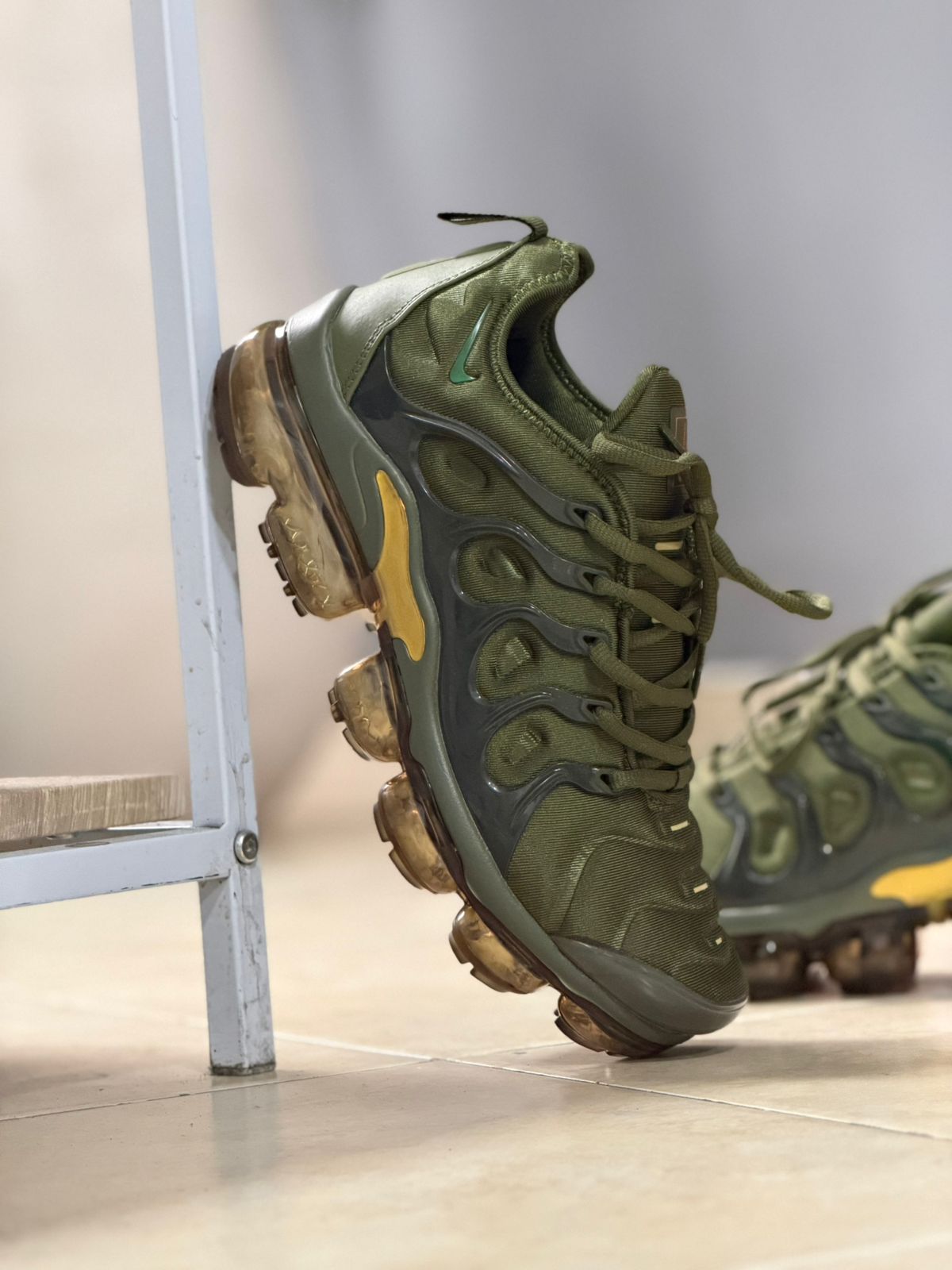NIKE AIR VAPOR MAX PLUS