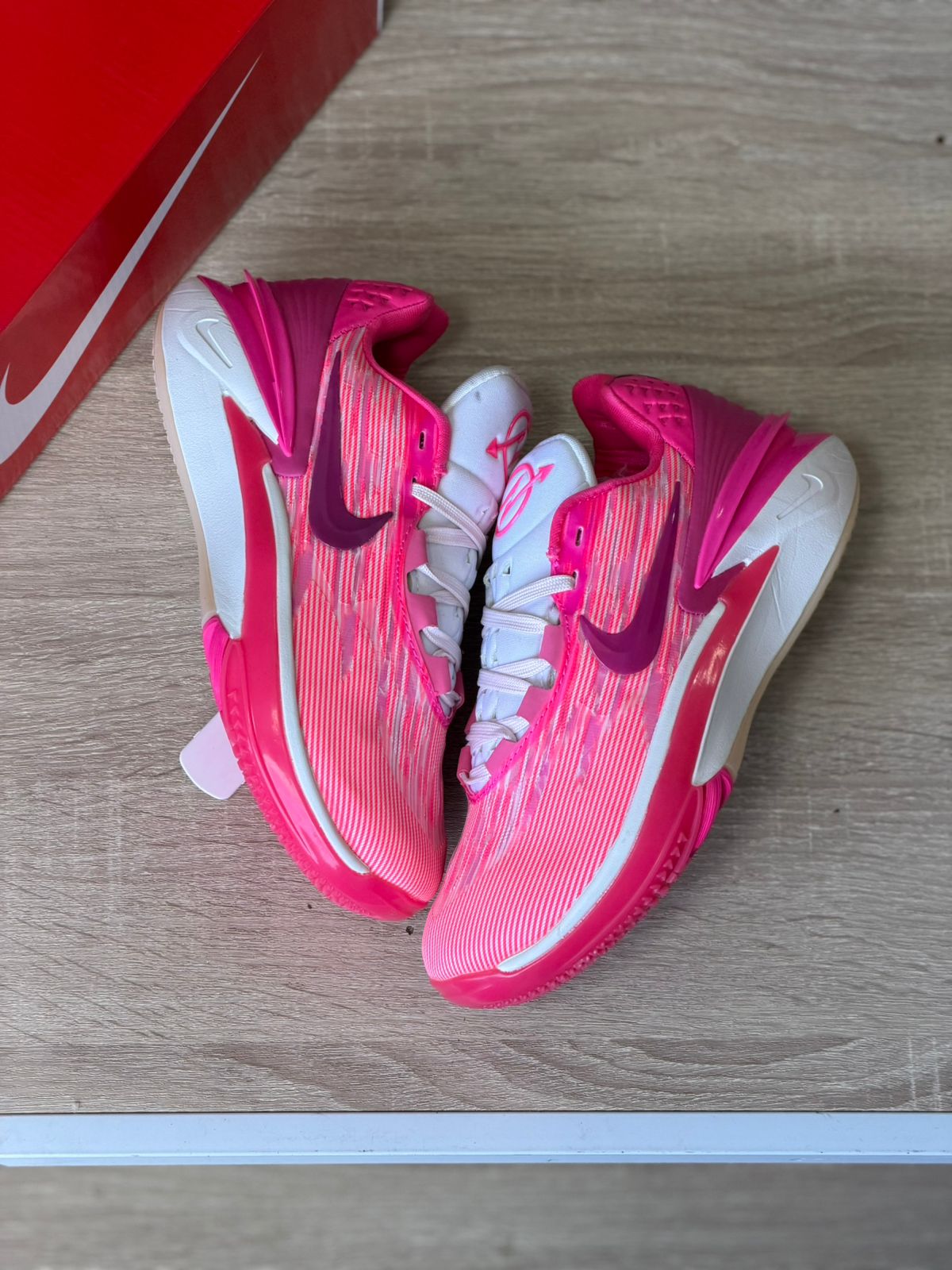 NIKE AIR ZOOM G.T CUT 2