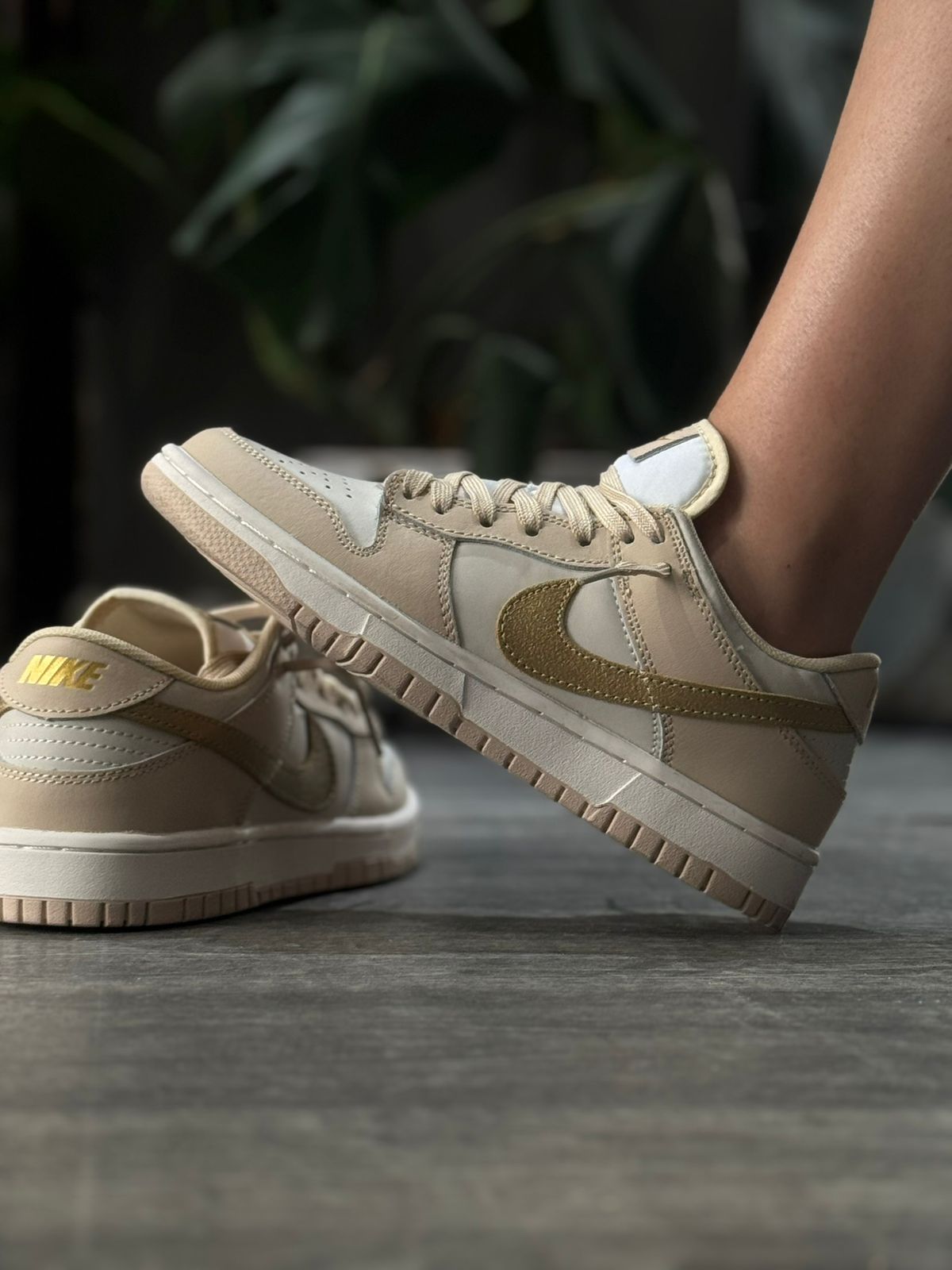 NIKE DUNK LOW BEIGE
