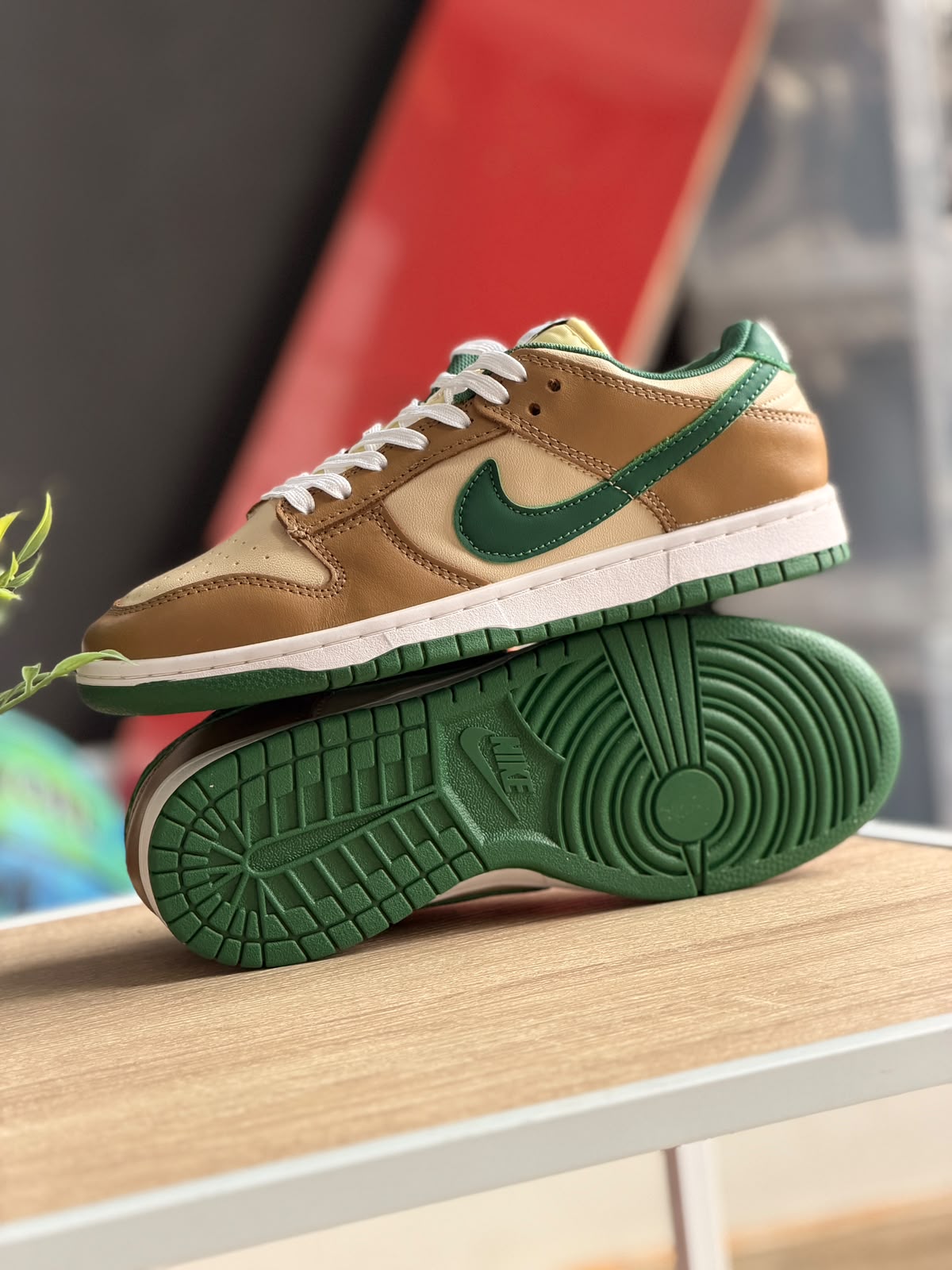 NIKE DUNK LOW RETRO RATTAN