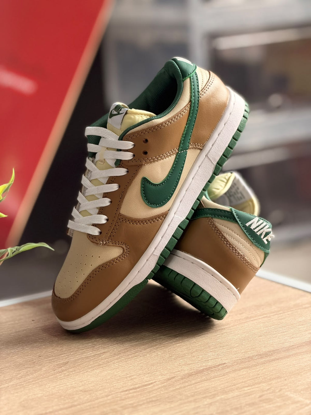 NIKE DUNK LOW RETRO RATTAN