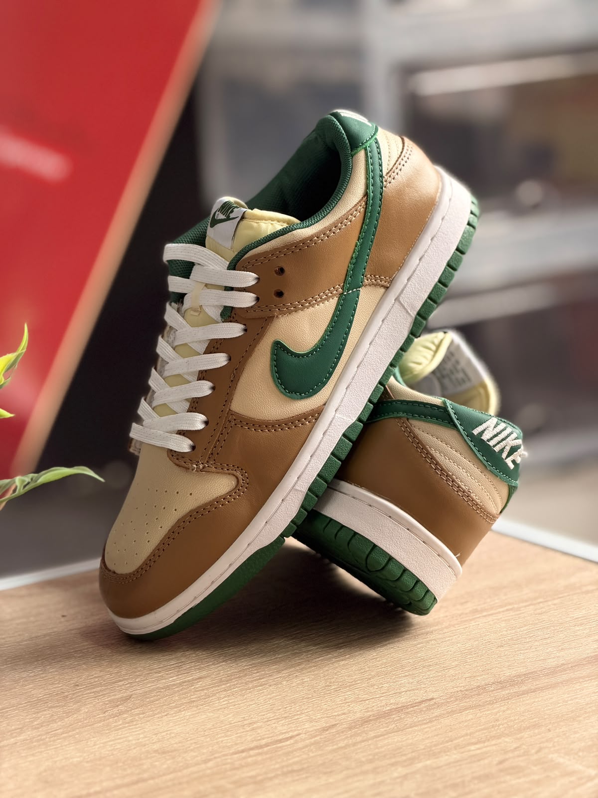 NIKE DUNK LOW RETRO RATTAN