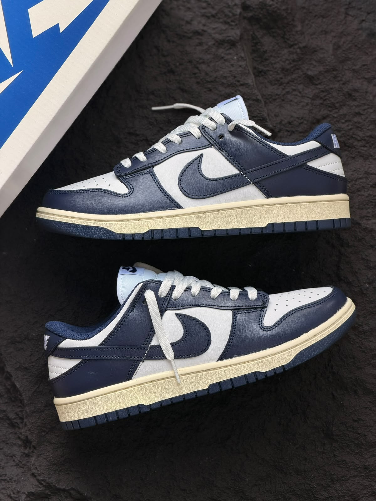 NIKE DUNK LOW VINTAGE NAVY