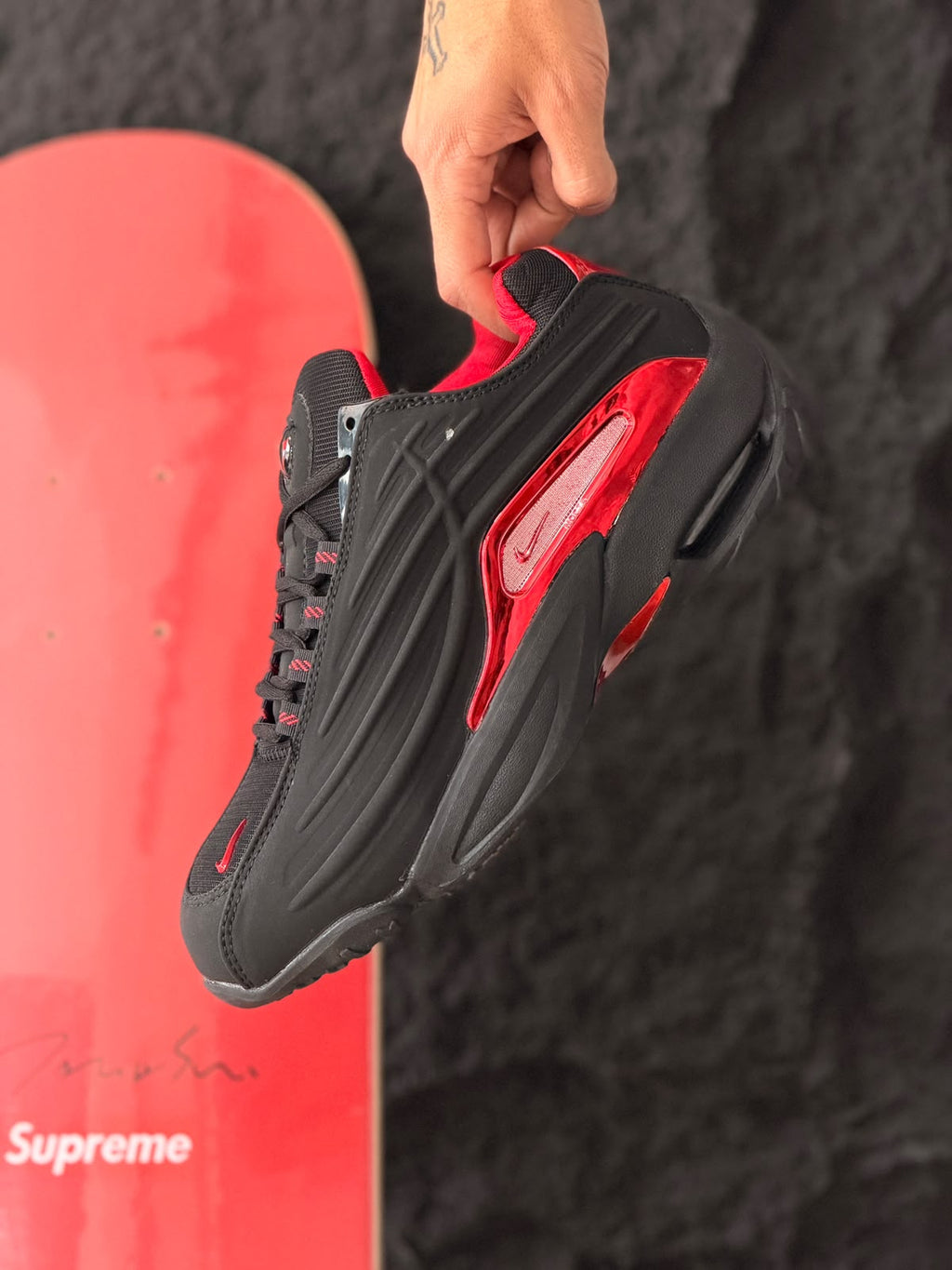 NIKE HOT STEP 2 NOCTA NEGRO ROJO