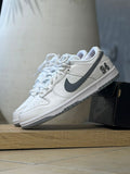 NIKE SB DUNK LOW MATCHA