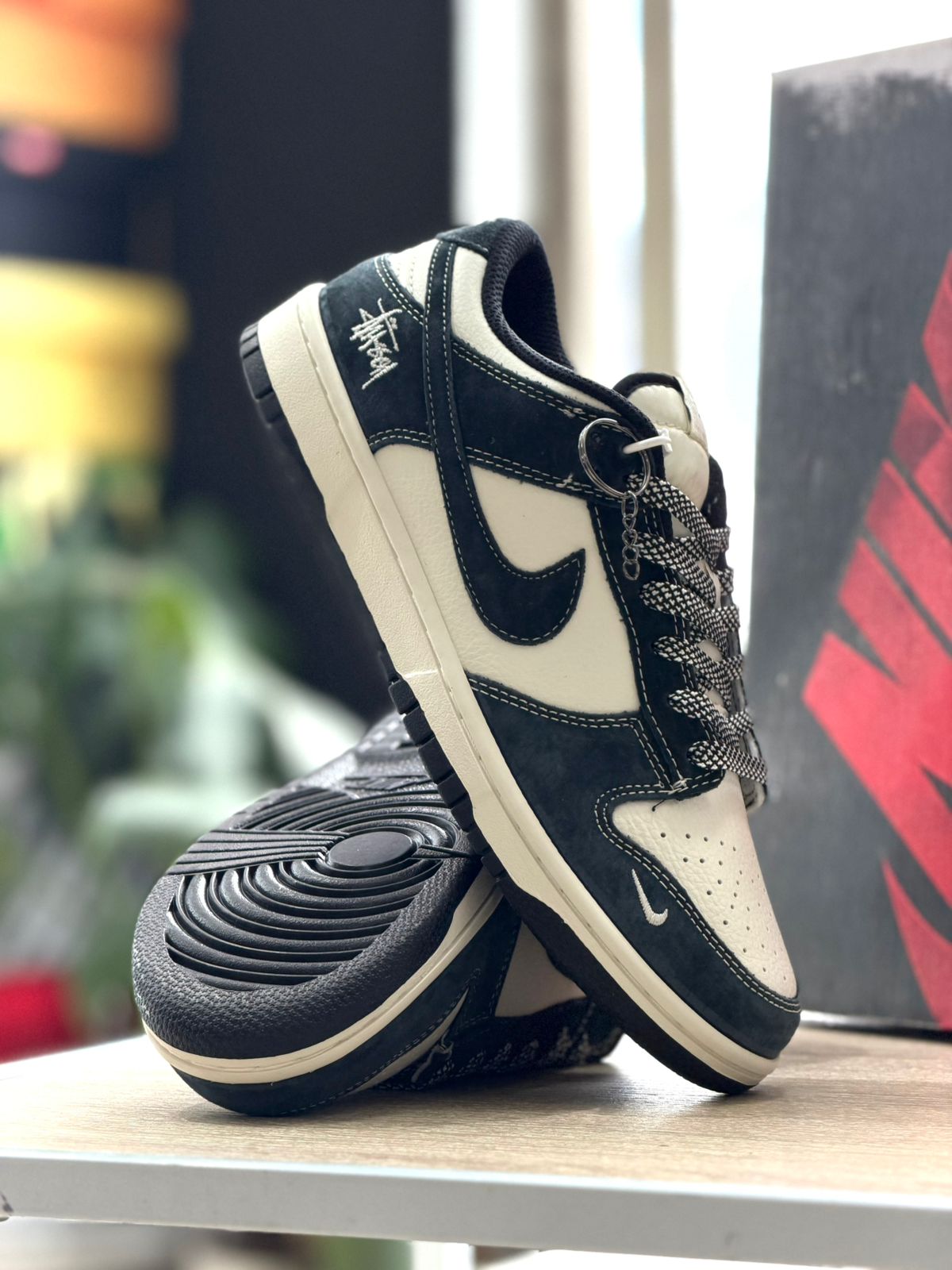 NIKE SB DUNK X CARHARTT WIP