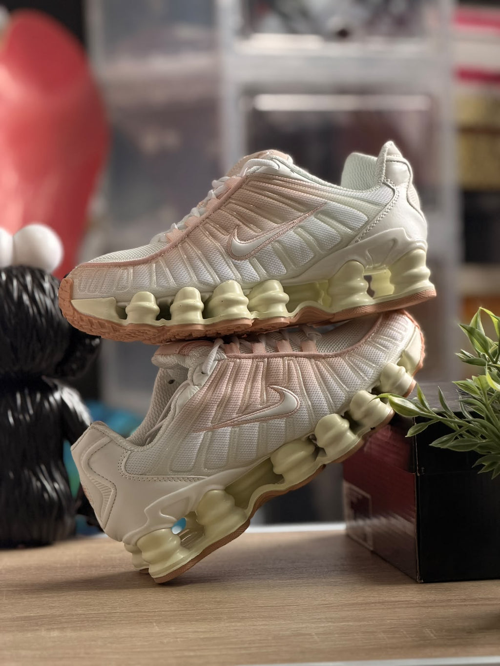 NIKE SHOX TL PEARL WHITE