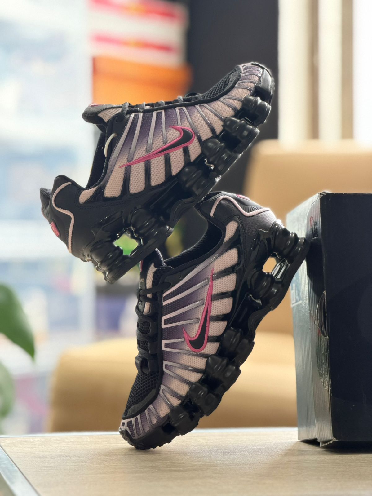 NIKE SHOX TL PINK FOAM
