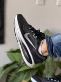 NIKE ZOOM VOMERO 18