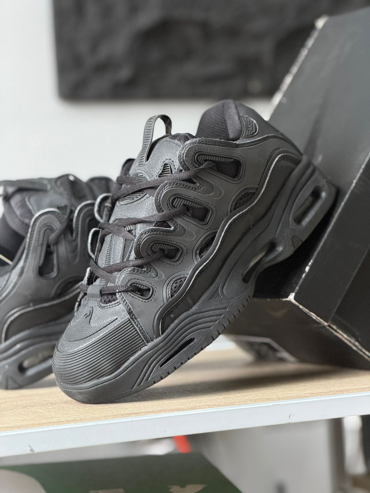 OSIRIS D3 2001 BLACK
