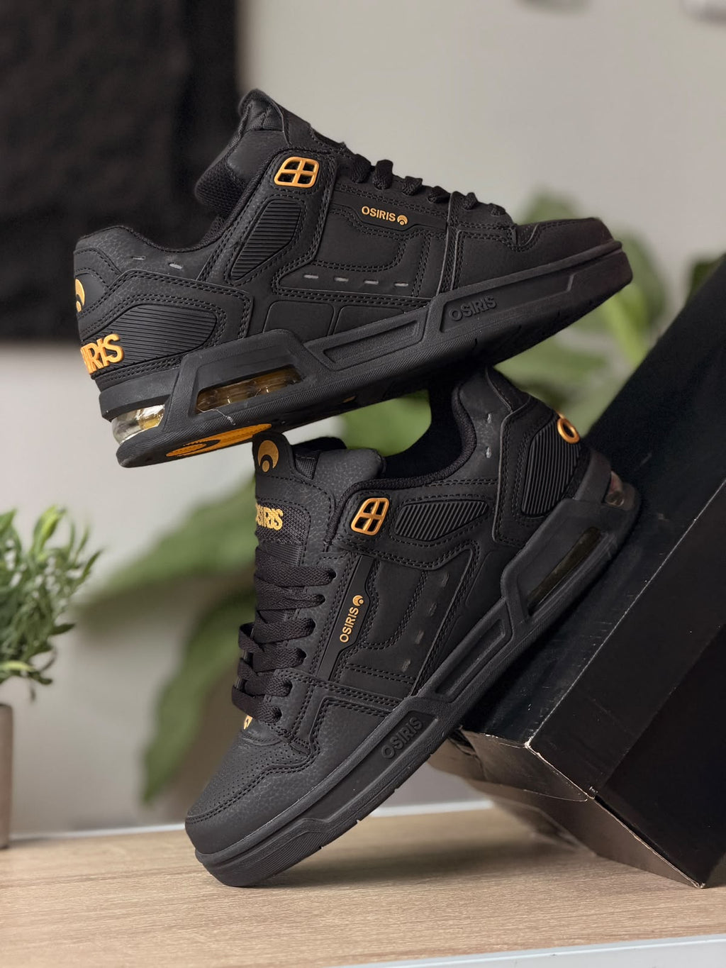 OSIRIS PERIL BLACK YELLOW