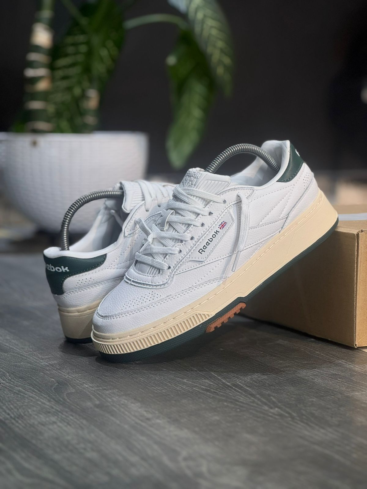 REEBOK CLUB C LTD WHITE AND GREEN