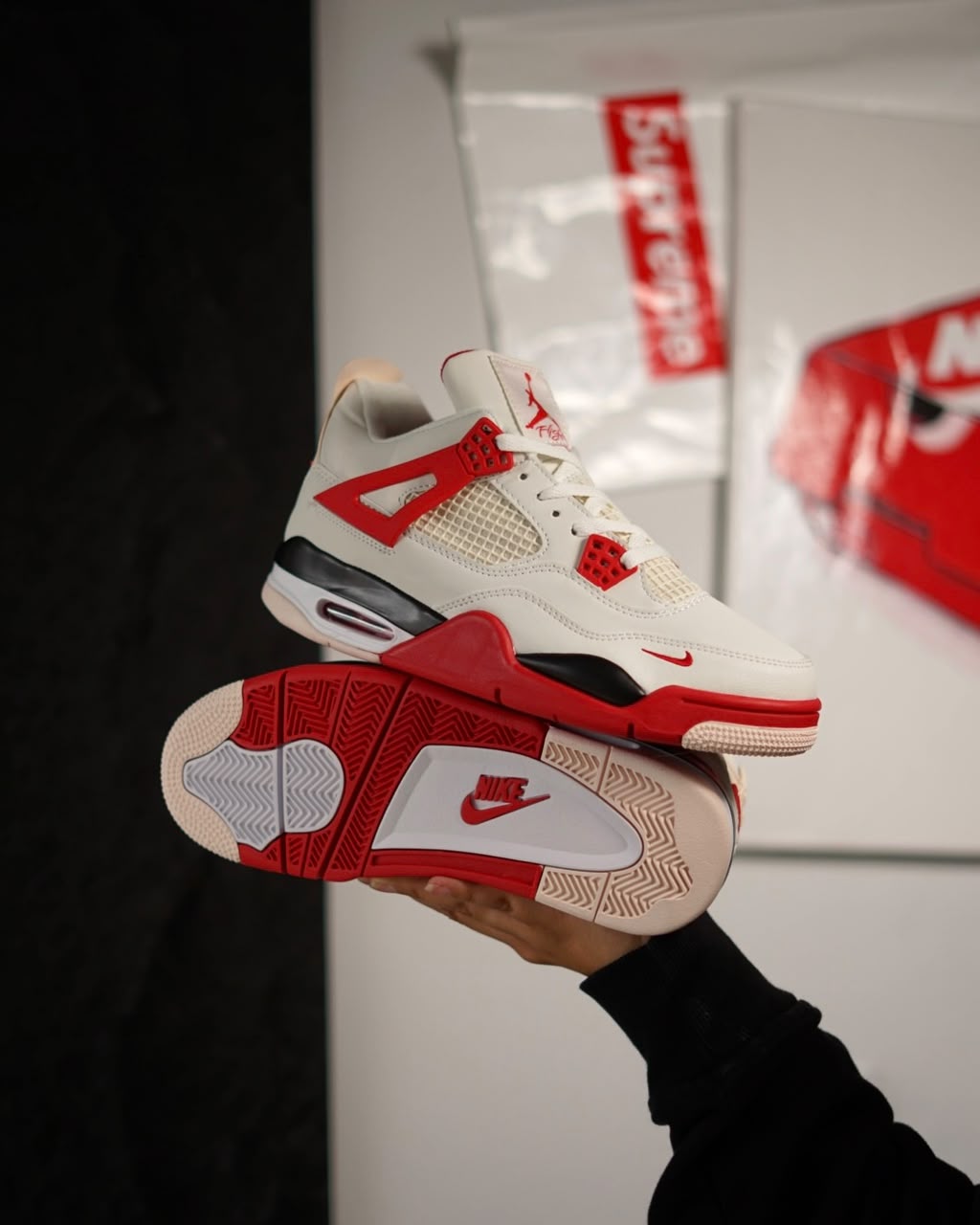 nike air jordan 4 restro